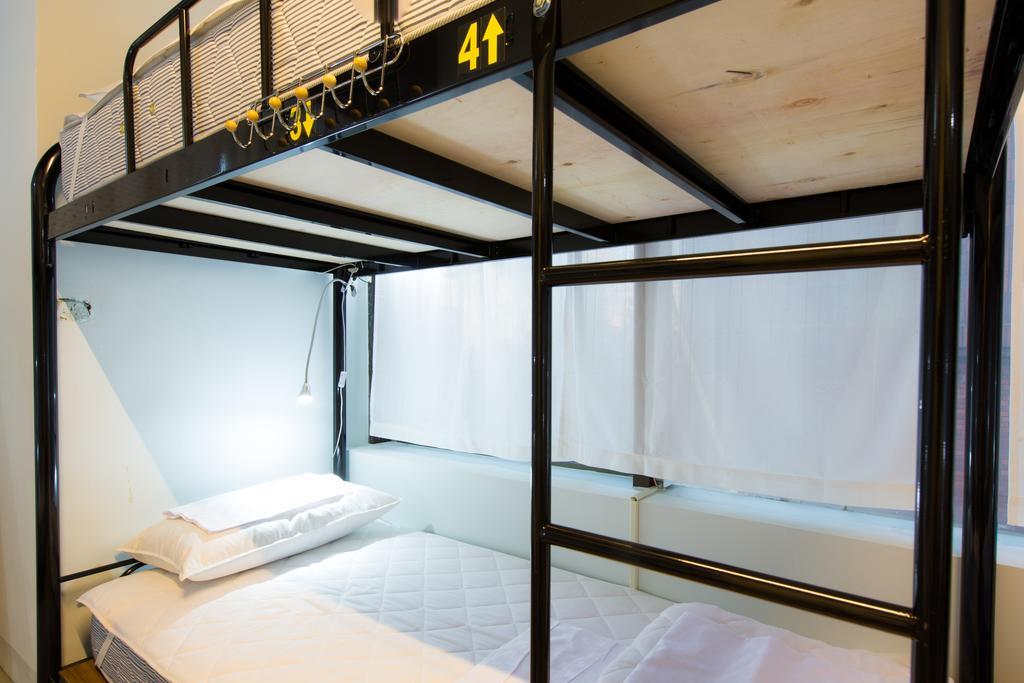Pathways Hostel Kaohsiung Eksteriør billede