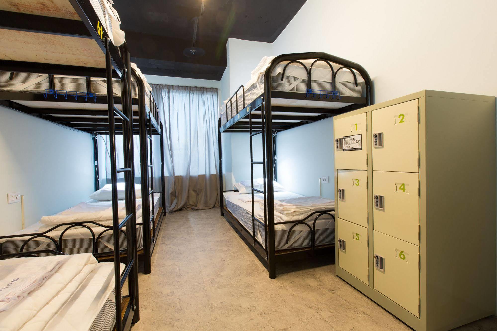 Pathways Hostel Kaohsiung Eksteriør billede
