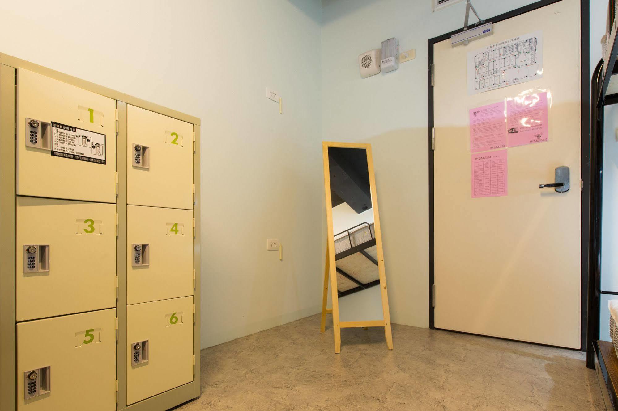 Pathways Hostel Kaohsiung Eksteriør billede